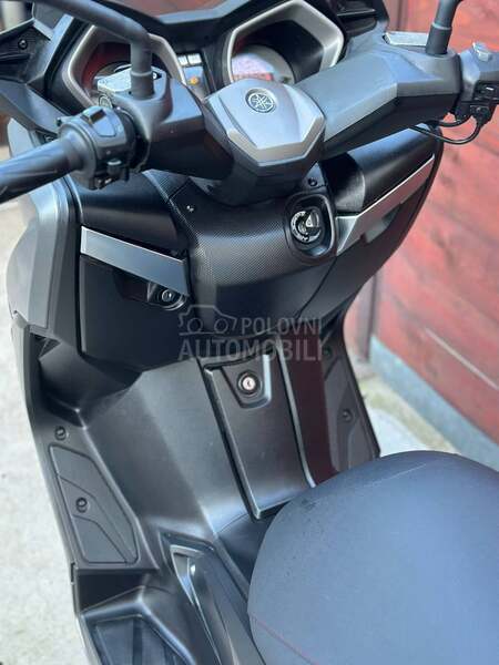 Yamaha x max 125 CH
