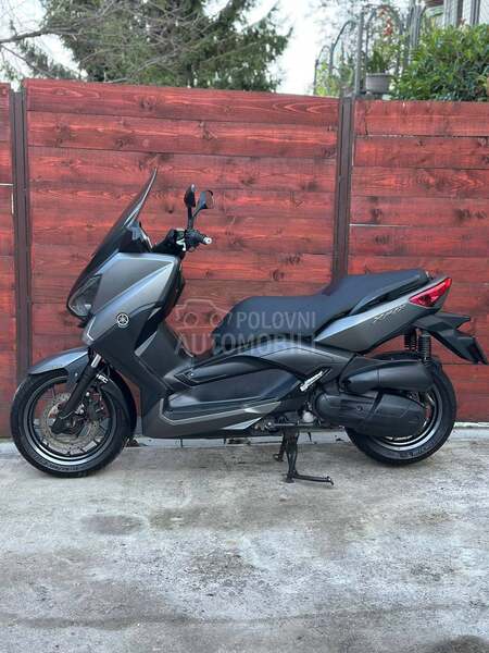 Yamaha x max 125 CH