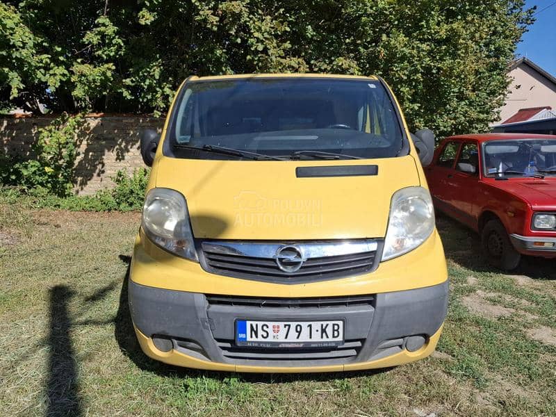 Opel Vivaro 