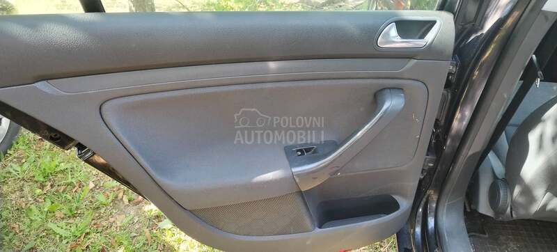 Volkswagen Golf 5 