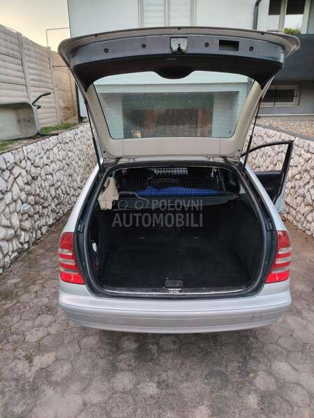 Mercedes Benz C 220 