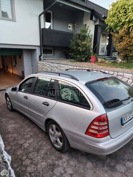 Mercedes Benz C 220 