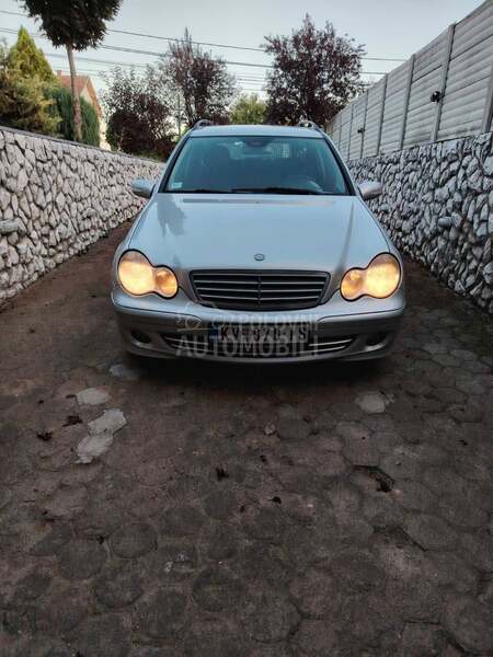 Mercedes Benz C 220 