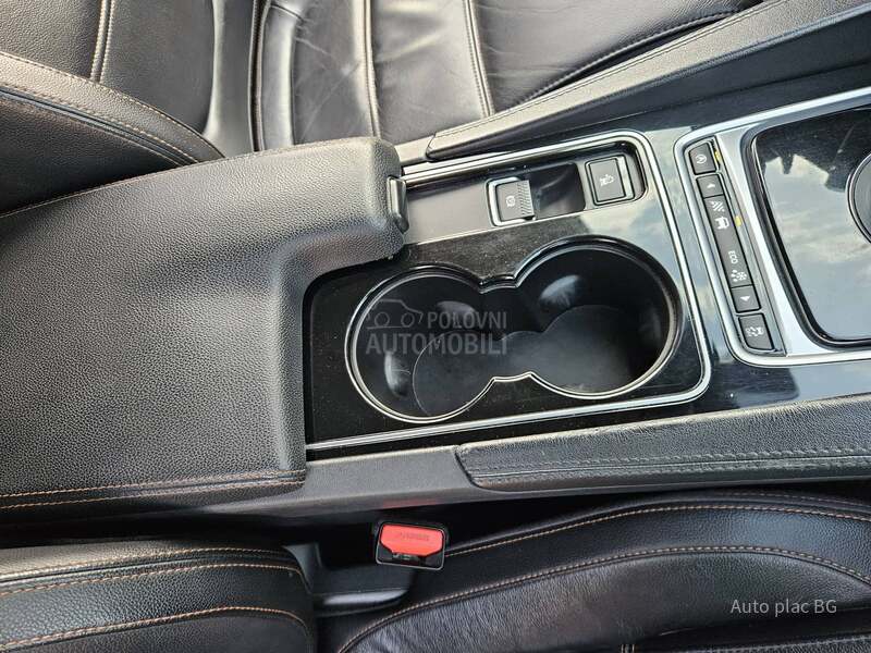 Jaguar F pace 2.0D PORTOFOLIO