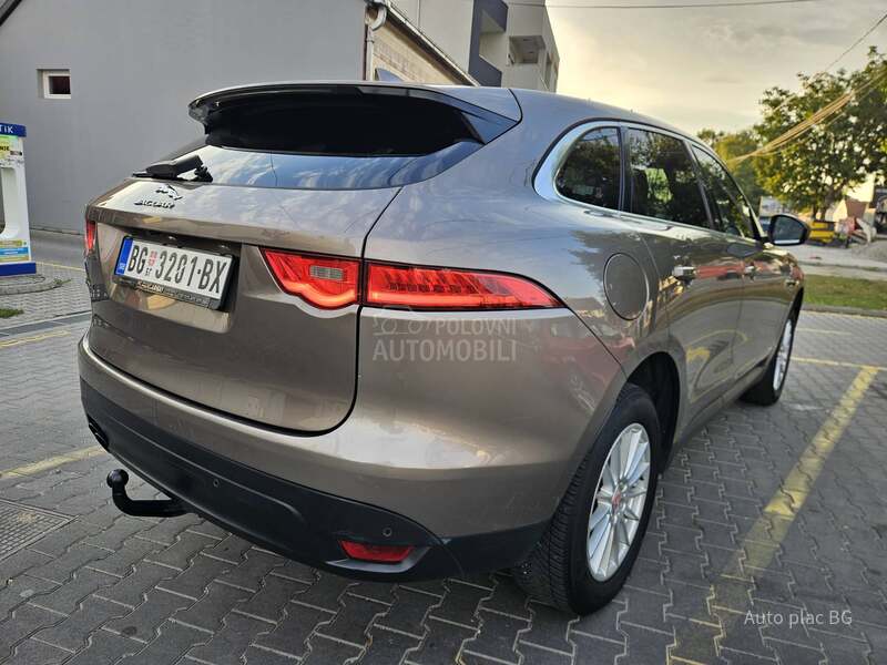 Jaguar F pace 2.0D PORTOFOLIO