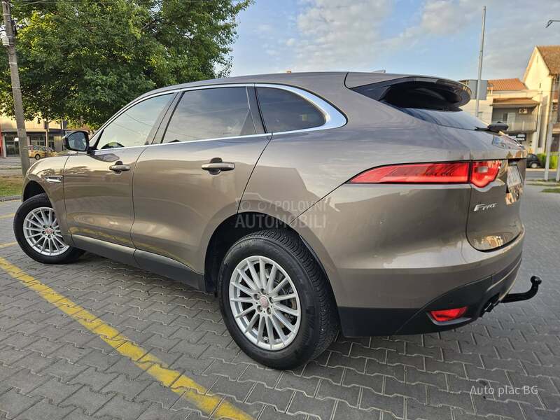 Jaguar F pace 2.0D PORTOFOLIO