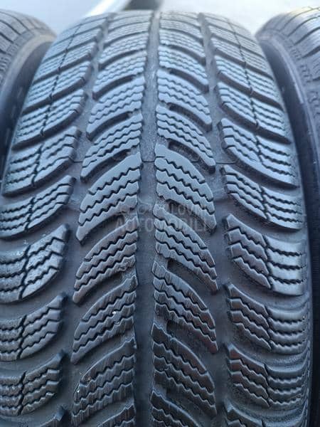 Sava 185/60 R15 Zimska