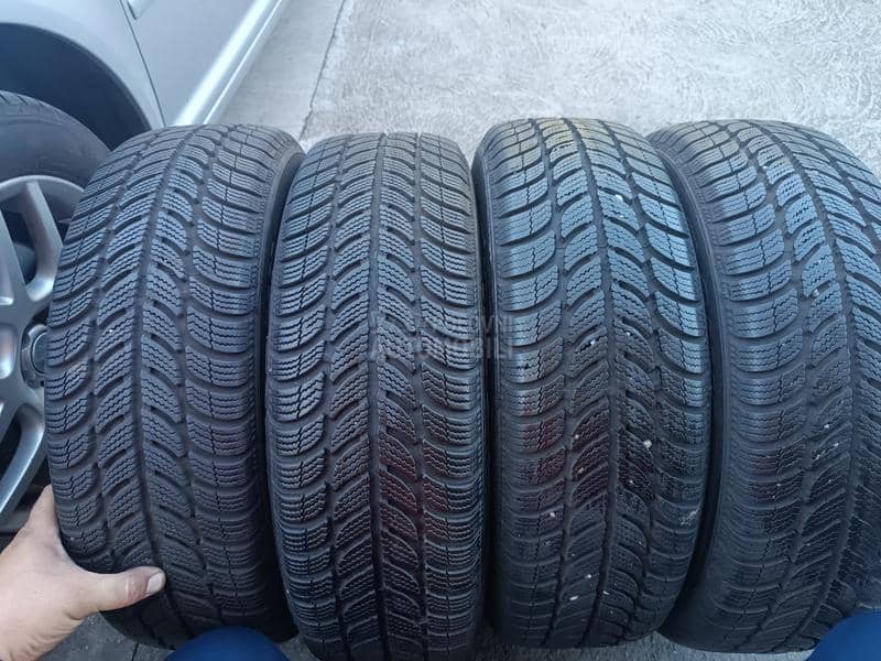 Sava 185/60 R15 Zimska