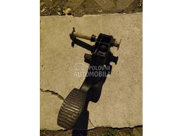 Papučica kvačila za Fiat Punto od 1999. do 2012. god.