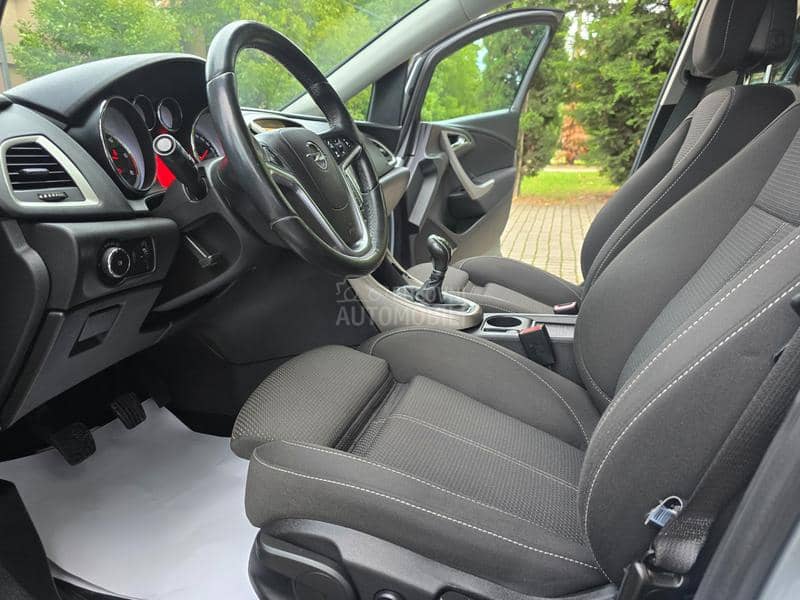 Opel Astra J 1,7cdti  OPC