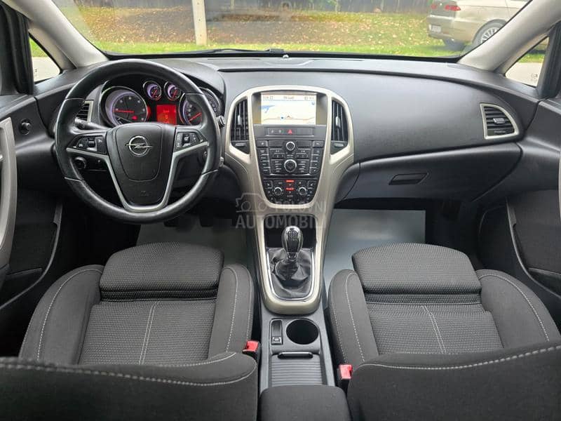 Opel Astra J 1,7cdti  OPC