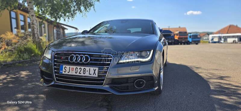 Audi A7 