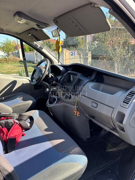 Renault Trafic 2.0 Dci