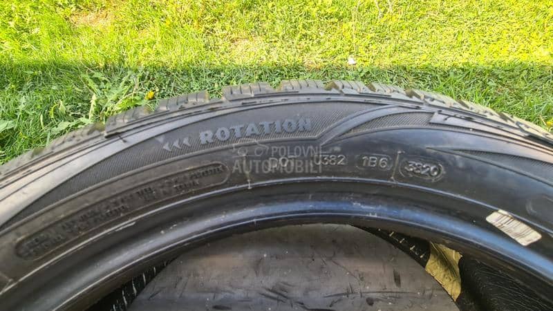 Cooper 225/45 R19 Zimska