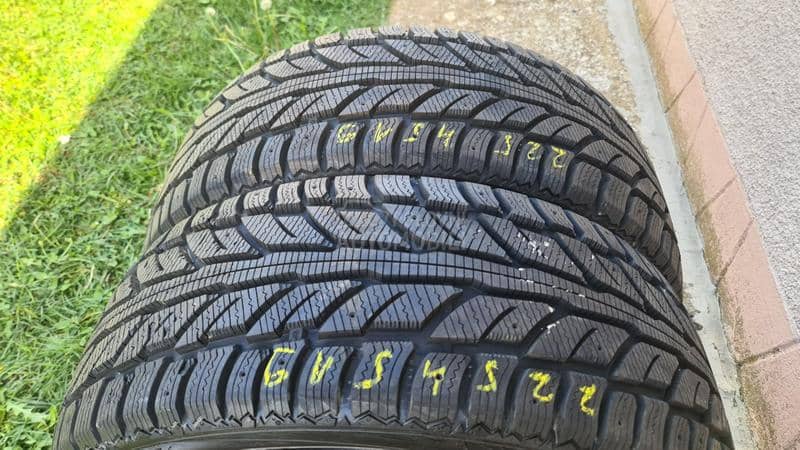 Cooper 225/45 R19 Zimska