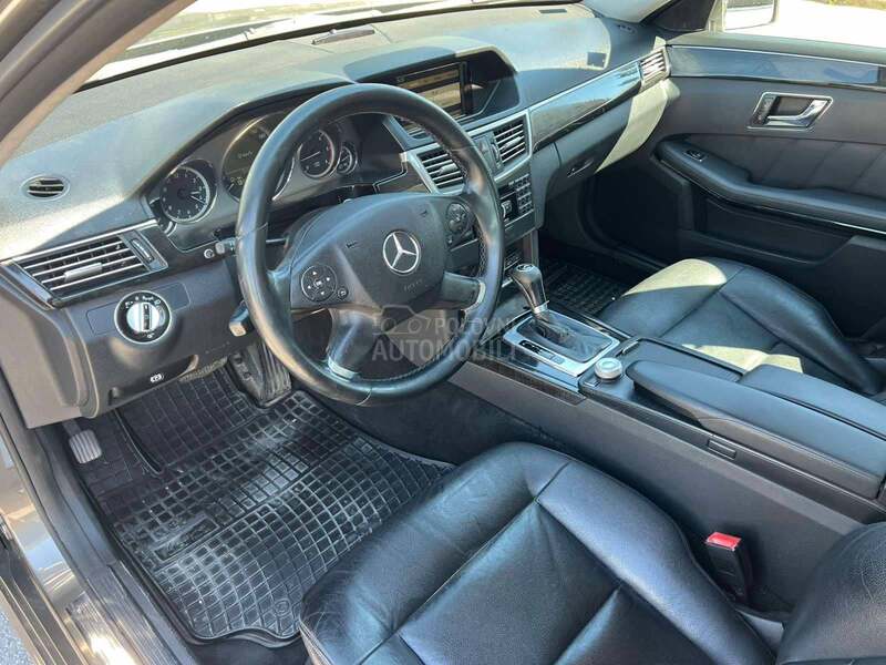 Mercedes Benz E 220 avangarde