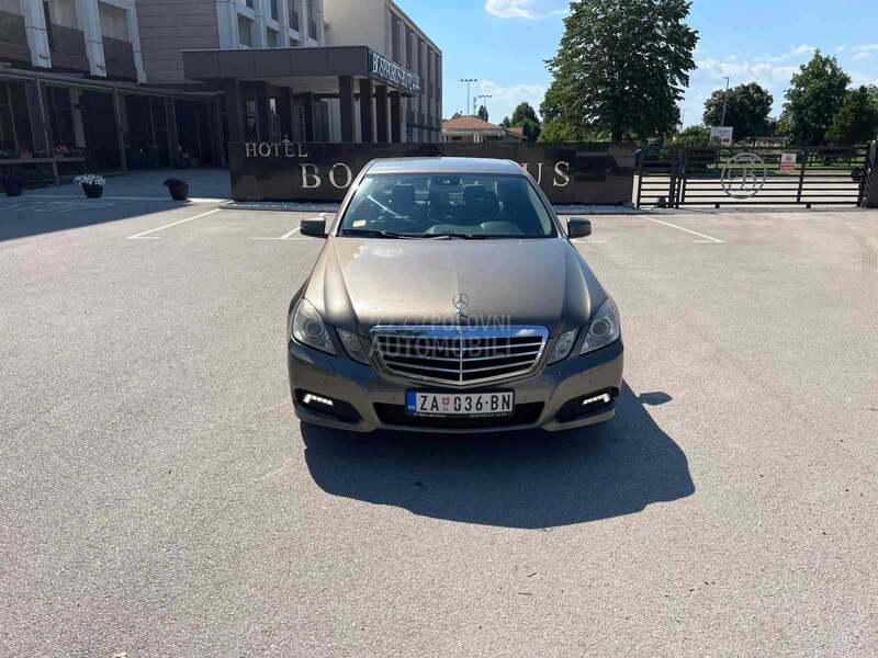Mercedes Benz E 220 avangarde