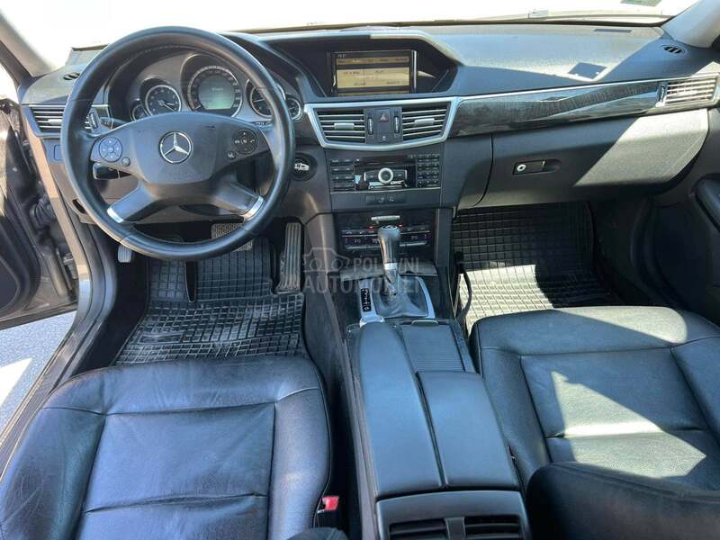 Mercedes Benz E 220 avangarde