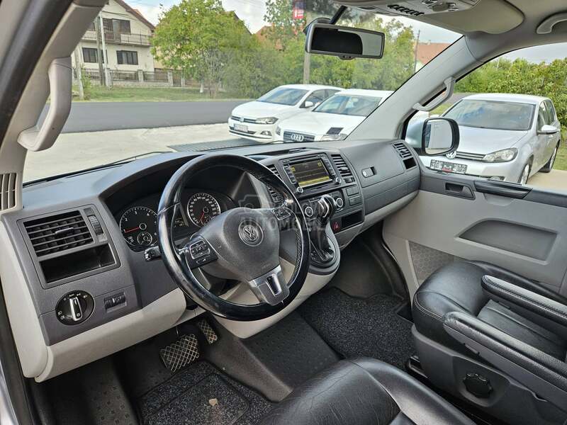 Volkswagen Transporter T5 