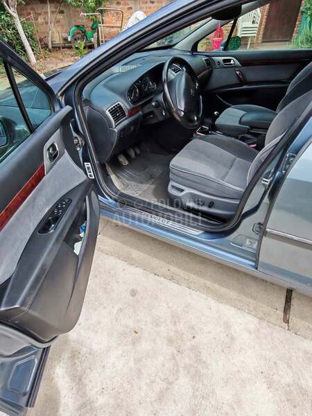 Peugeot 407 