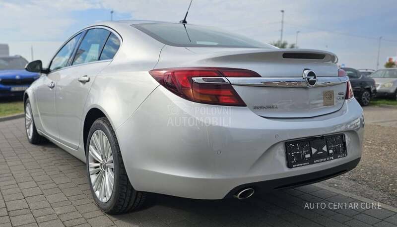 Opel Insignia 2.0 NB COSMO