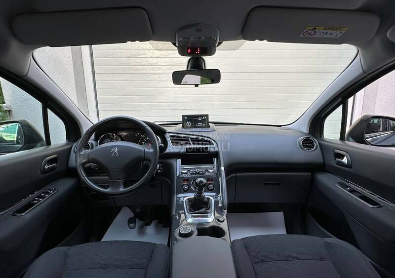 Peugeot 3008 2.0HDI/ PREMIUM