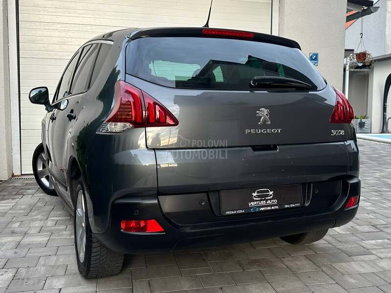 Peugeot 3008 2.0HDI/ PREMIUM