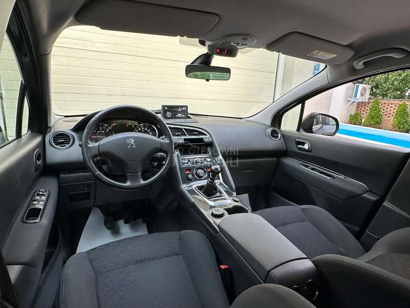 Peugeot 3008 2.0HDI/ PREMIUM