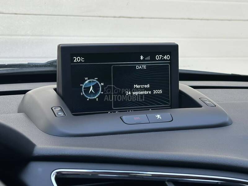 Peugeot 3008 2.0HDI/ PREMIUM