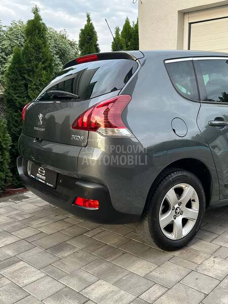 Peugeot 3008 2.0HDI/ PREMIUM