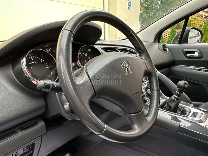 Peugeot 3008 2.0HDI/ PREMIUM