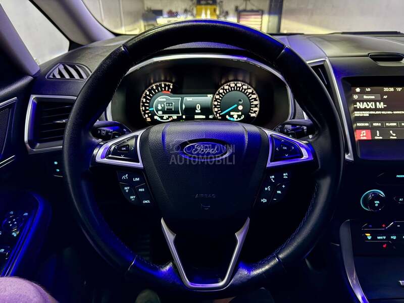 Ford S-Max S A L O N
