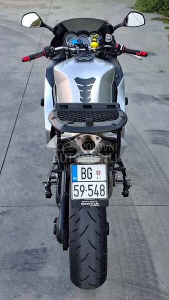 Triumph SPRINT 1050 ST