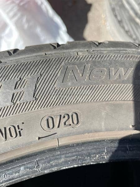 Viking 235/45 R18 Letnja