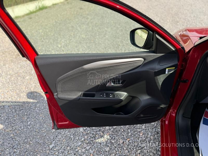 Opel Corsa F 1.2 Turbo/GS