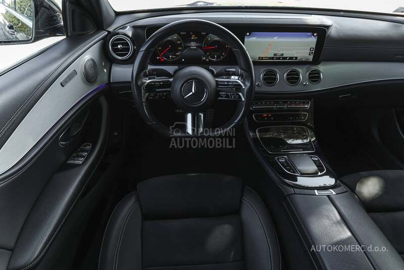 Mercedes Benz E 220 4 Matic