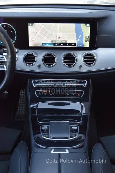 Mercedes Benz E 220 4 Matic AMG