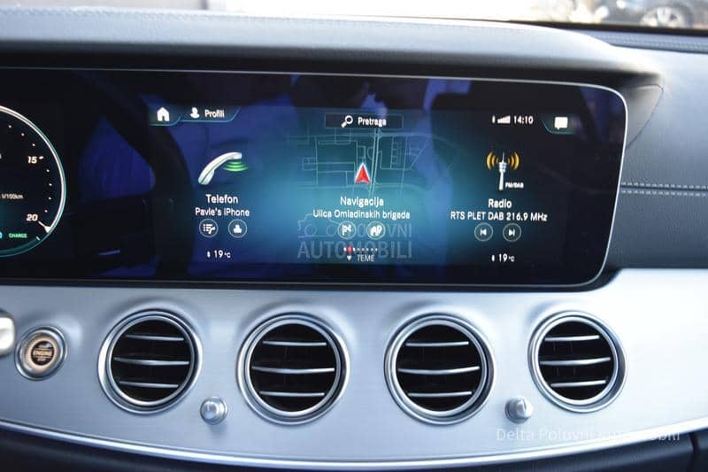 Mercedes Benz E 220 4 Matic AMG