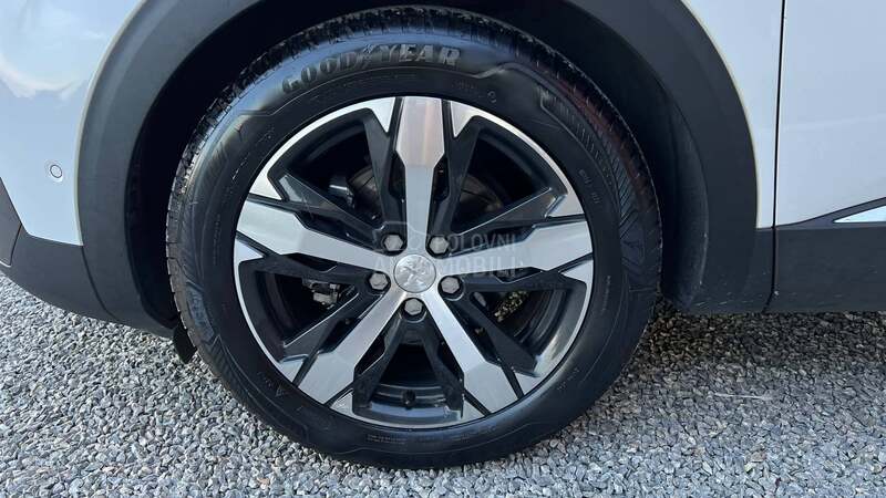 Peugeot 5008 1.6 HDI Allure/auto