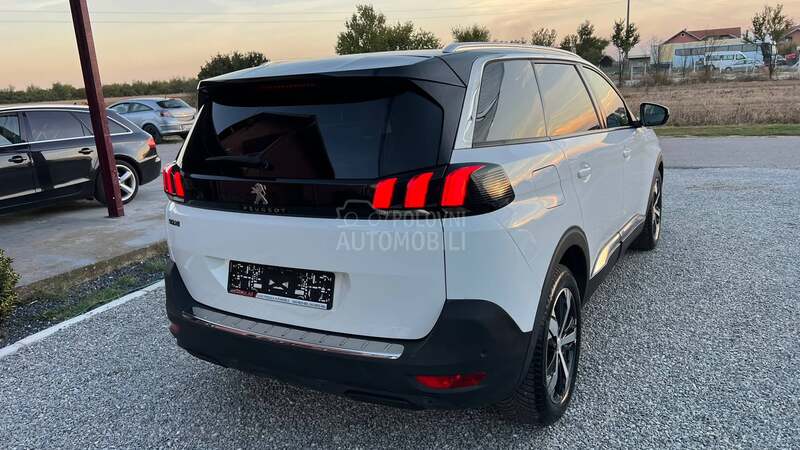 Peugeot 5008 1.6 HDI Allure/auto