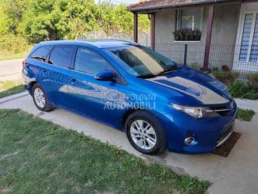 Toyota Auris hibridni pogon