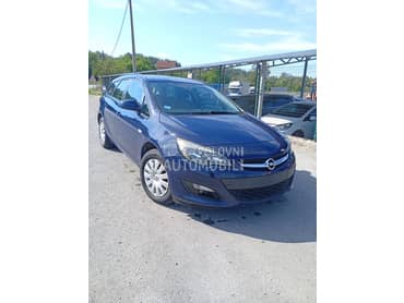 Opel Astra J 1.6 sports tourer
