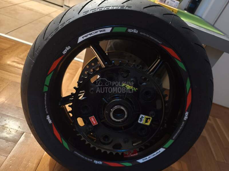 Aprilia SRV 850