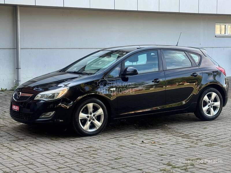 Opel Astra J 1.6 T