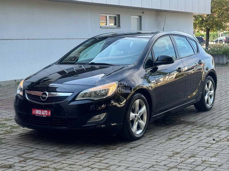 Opel Astra J 1.6 T