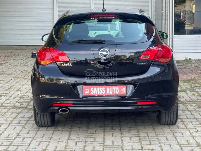 Opel Astra J 1.6 T