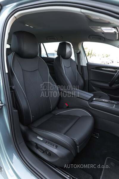 Volkswagen Passat B9 2.0 TDI Elegance