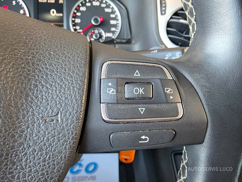 Volkswagen Tiguan CUP/Xenon/111 hk m