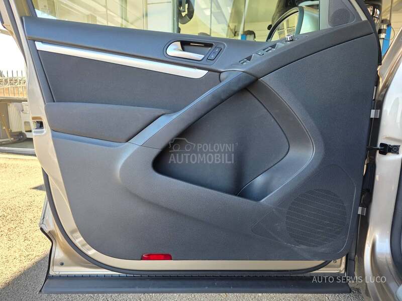 Volkswagen Tiguan CUP/Xenon/111 hk m