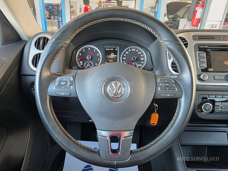 Volkswagen Tiguan CUP/Xenon/111 hk m